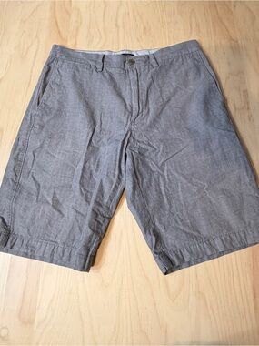 Banana Republic Gray Flat Front Men's Shorts